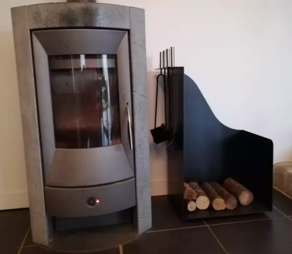 Amfer Meuble Sur Mesure A Orleans Accessoires Et Mobilier De Repas