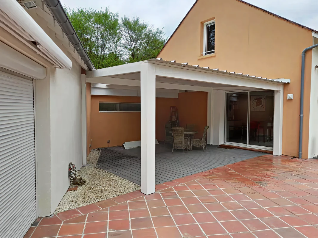 Amfer Meuble Sur Mesure A Orleans Pergola En Acier Toiture En Bacs Acier Isoles Cheneau Sur Mesure A Menestreau En Villette 45