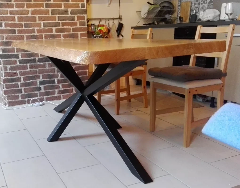 Amfer Meuble Sur Mesure A Orleans Table Pied Etoile En Tube 60x60 1